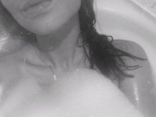 Chat video erotic madam3333