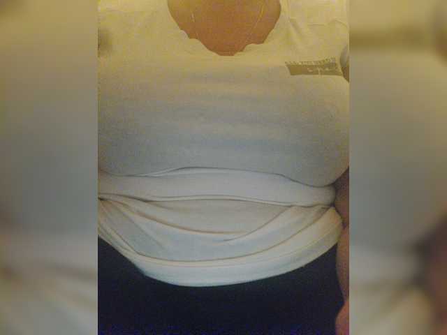 Capturi de ecran de difuzare MadamSG