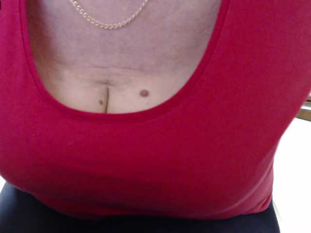 Capturi de ecran de difuzare MadamSG