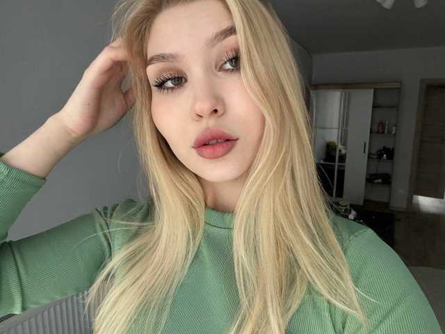 Fotografie a profilului maebarbie