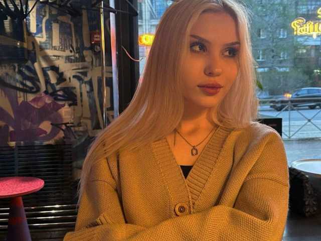 Fotografie a profilului maebarbie