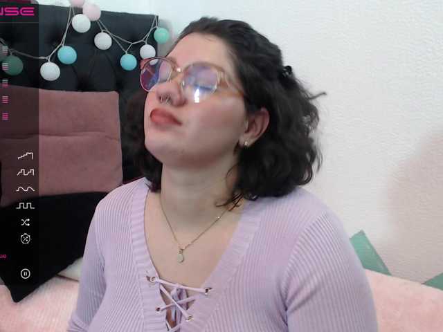 Fotografii Angijackson_ @remain for make my week happyI really like to see you on camera and see how you enjoy it for me, I want to see how your cum comes out for meMake me feel like a queen and you will be my kingFav vibs 44, 88 and 111 Make me squirt rigth now for 654 tkn