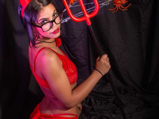 Fotografie a profilului Malia-Brown1