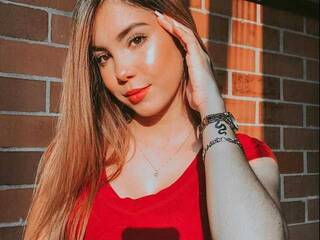 Chat video erotic Mamicat20