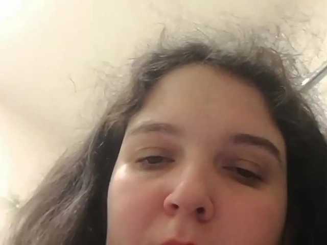 Capturi de ecran de difuzare Mandarina69