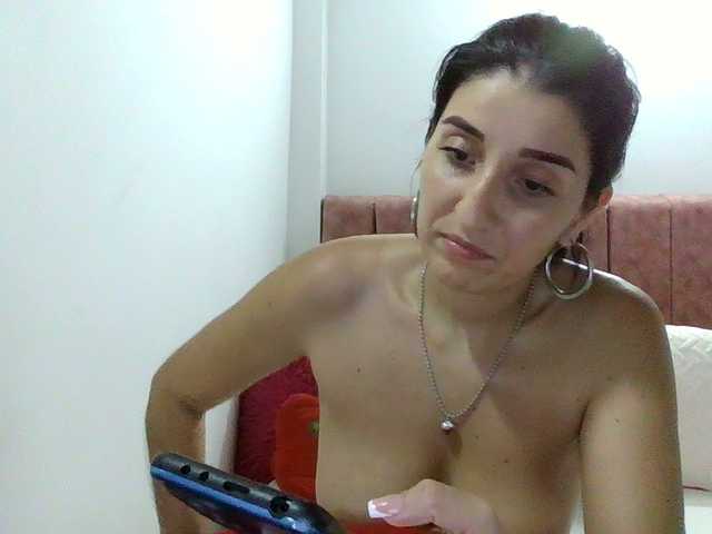 Fotografii mao022 hey guys for 2000 @total tokens I will perform a very hot show with toys until I cum we only need @remain tokens