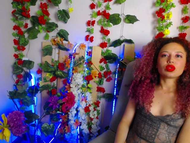 Capturi de ecran de difuzare Mariana-Lope