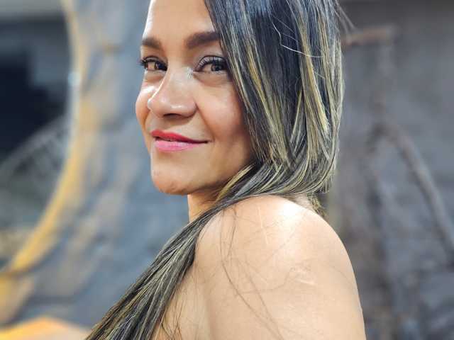 Fotografie a profilului mariangel-milf