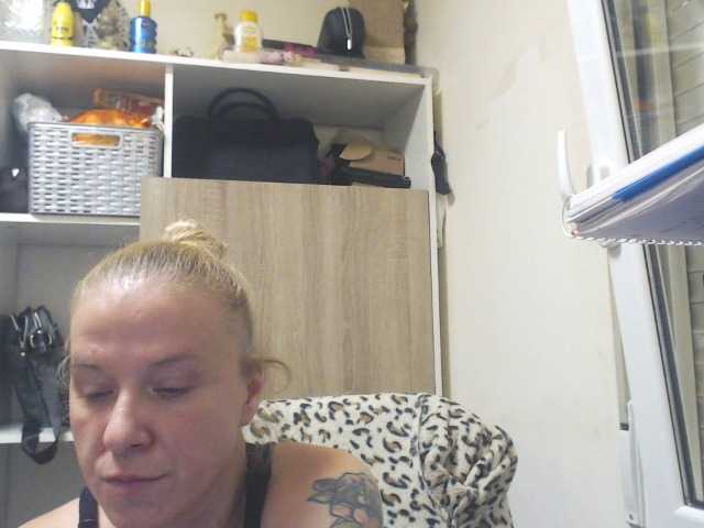 Capturi de ecran de difuzare lorenarubia