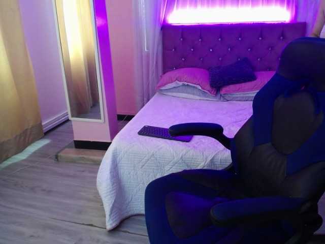 Capturi de ecran de difuzare MariiCandy