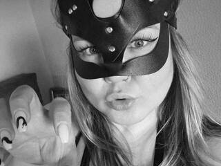 Chat video erotic MariKyri