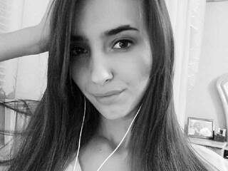 Chat video erotic MarinaLopes