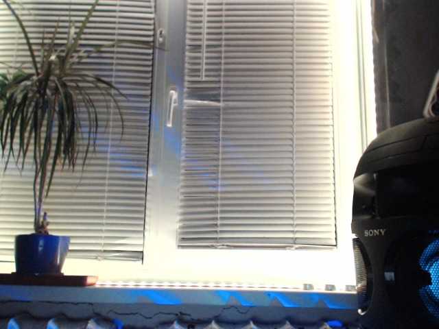 Capturi de ecran de difuzare MarinaQwert