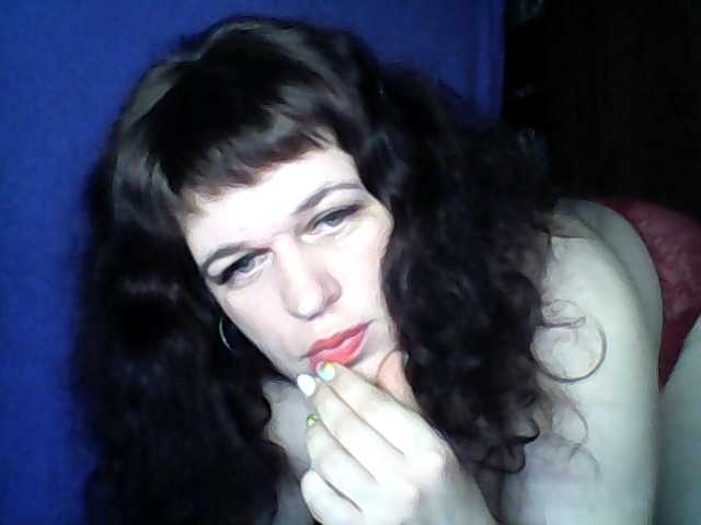 Capturi de ecran de difuzare MaroonRosa