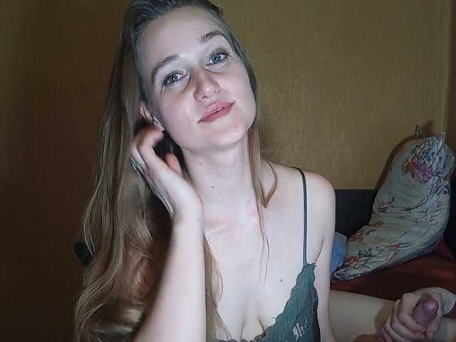 Capturi de ecran de difuzare MashaNiks