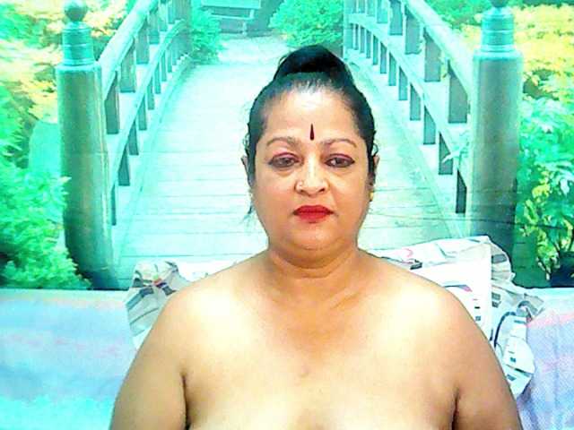 Fotografii matureindian ass 30 no spreading,boobs 20 all nude in pvt dnt demand u will be banned