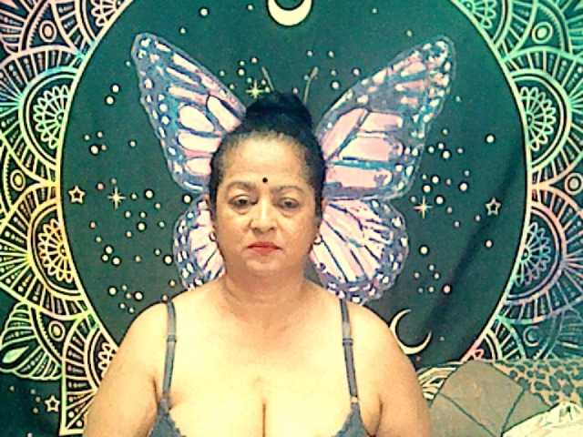 Fotografii matureindian boobs 15 tk,ass 25 tokens,fully nude in pvt n spy,tip 15tk to use toy,guys all nude in spy or pvt,spreading ass n pussy also in spy or pvt ,hairy pussy buzz my ohmibod get me wet