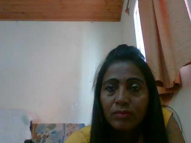 Capturi de ecran de difuzare maturewoman