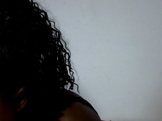 Chat video erotic May-sexy