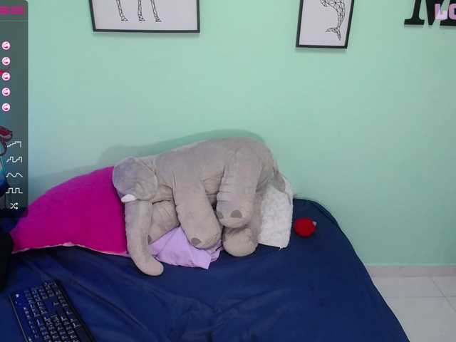 Capturi de ecran de difuzare Mayajohnson1