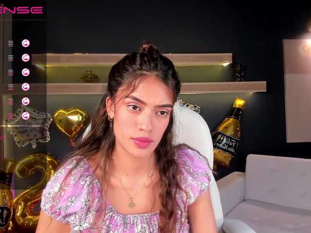 Capturi de ecran de difuzare MayaRivera