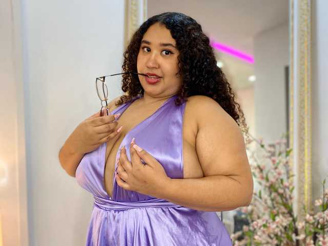 Fotografie a profilului MegannBoobs
