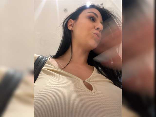 Capturi de ecran de difuzare _Meggi_