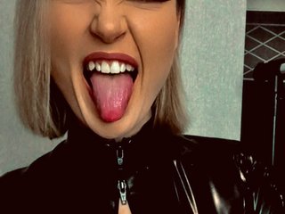 Chat video erotic MeggyWaiss