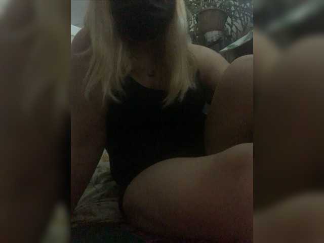Capturi de ecran de difuzare MellonyBetrs