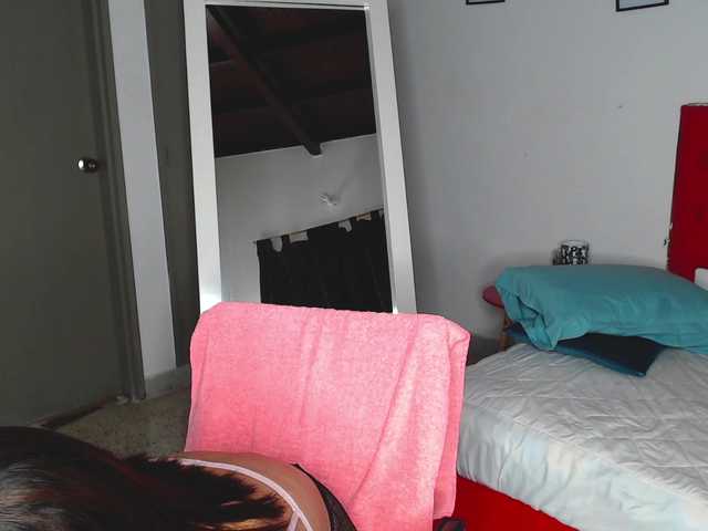 Capturi de ecran de difuzare Merlyn-jimene