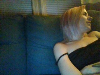 Capturi de ecran de difuzare AmericnBarbie