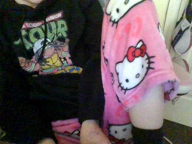 Capturi de ecran de difuzare AmericnBarbie