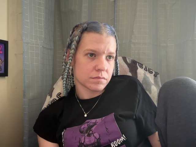 Capturi de ecran de difuzare AmericnBarbie