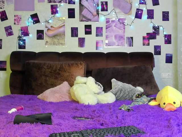 Capturi de ecran de difuzare MerrylClark
