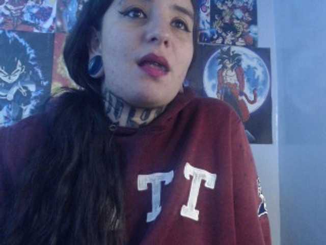 Capturi de ecran de difuzare messynatax