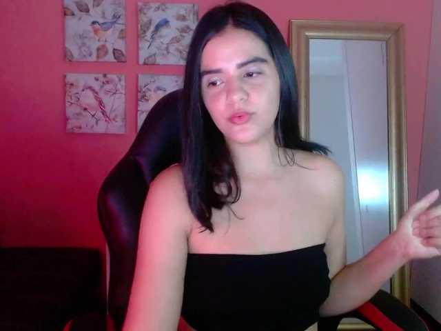 Fotografii mia-collins Hi guys, thanks to all the people who support my show with tkns, I'm a Latina woman, with a huge bush in my pussy, armpits and anus, if you love natural women I know you'll like it! Please, before using my tip menu, use my Pm or write me in public