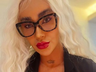 Chat video erotic MiaBrunette