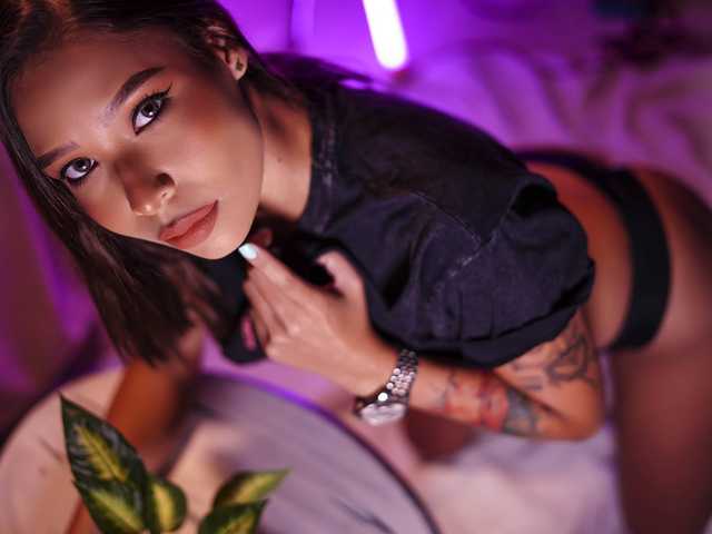 Fotografie a profilului Miacaprix