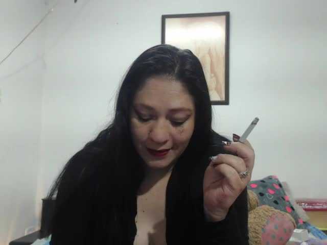 Capturi de ecran de difuzare miaeyes