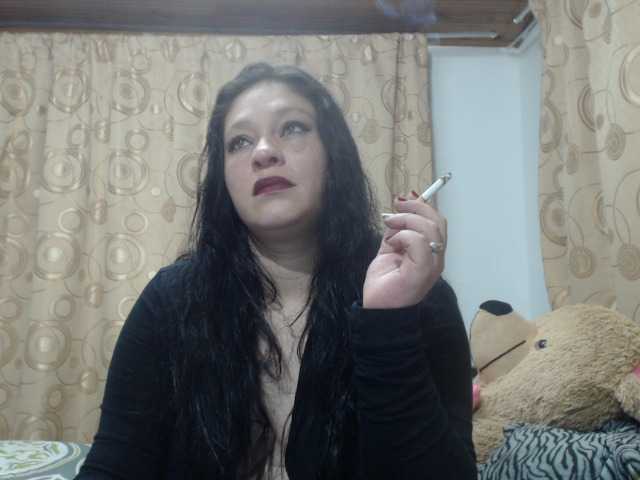 Capturi de ecran de difuzare miaeyes