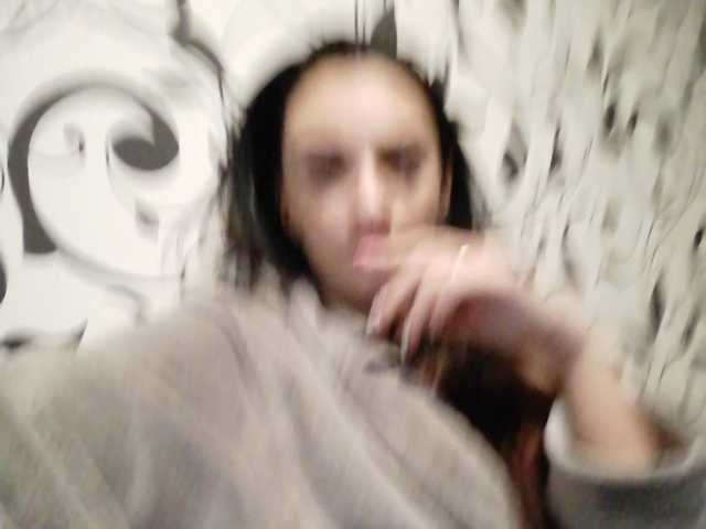 Capturi de ecran de difuzare MiaMiss