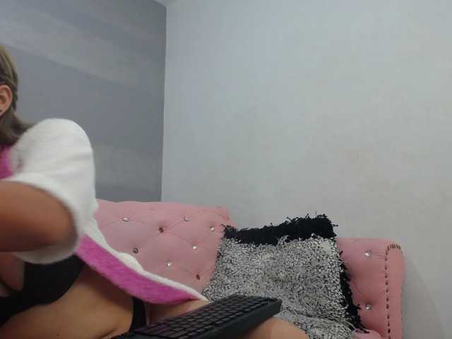 Capturi de ecran de difuzare MiaRossi