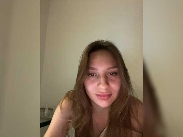 Capturi de ecran de difuzare Solomiyaa