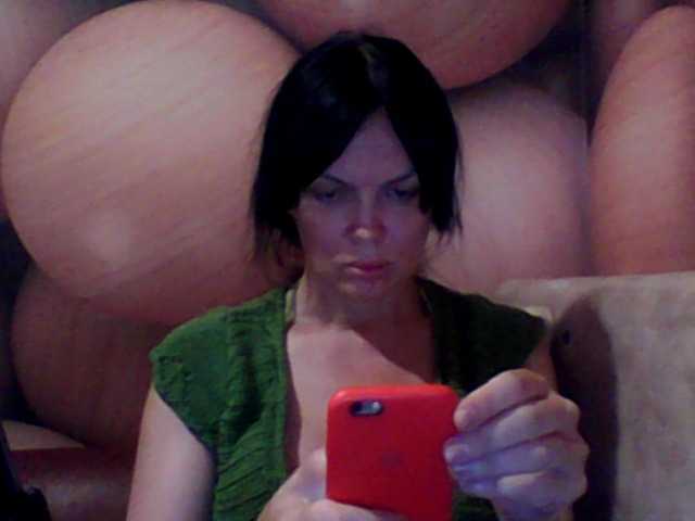 Capturi de ecran de difuzare MichelleNiks