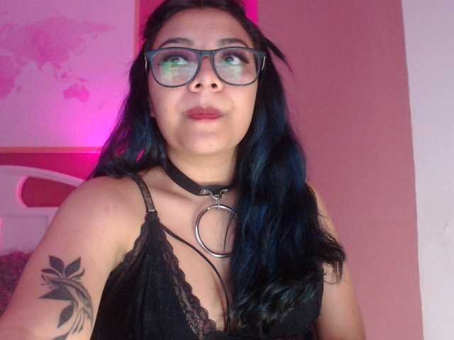 Fotografii MiissMegan Orgasms at the click of a button! CONTROL ME 100tk for 20 sec♥ PUSSY PLAY at every goal//sqirt every 5 goals!!buy my snap and i gave u 2 super hot vi #pussy $#lovense #squirt #sado