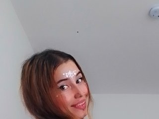 Chat video erotic Mikaela-19