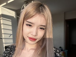 Chat video erotic MikaellaSwan