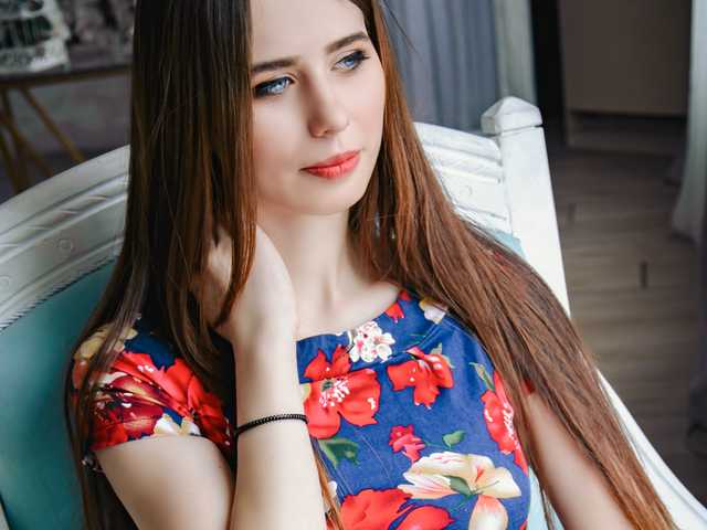 Fotografie a profilului MikaMoonn1