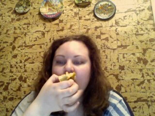 Capturi de ecran de difuzare MiaErotic