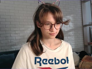 Chat video erotic MiKiKuu
